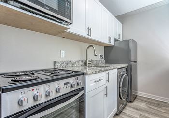 The Indigo |Clearwater, FL | Kitchen